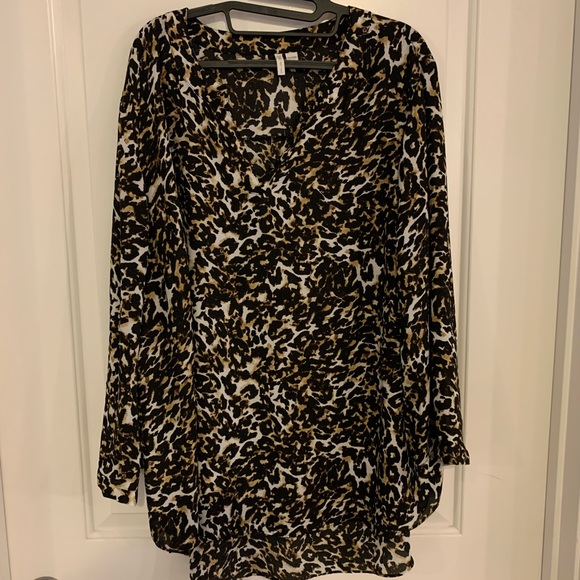 Cheetah Print Blouse - Picture 1 of 4